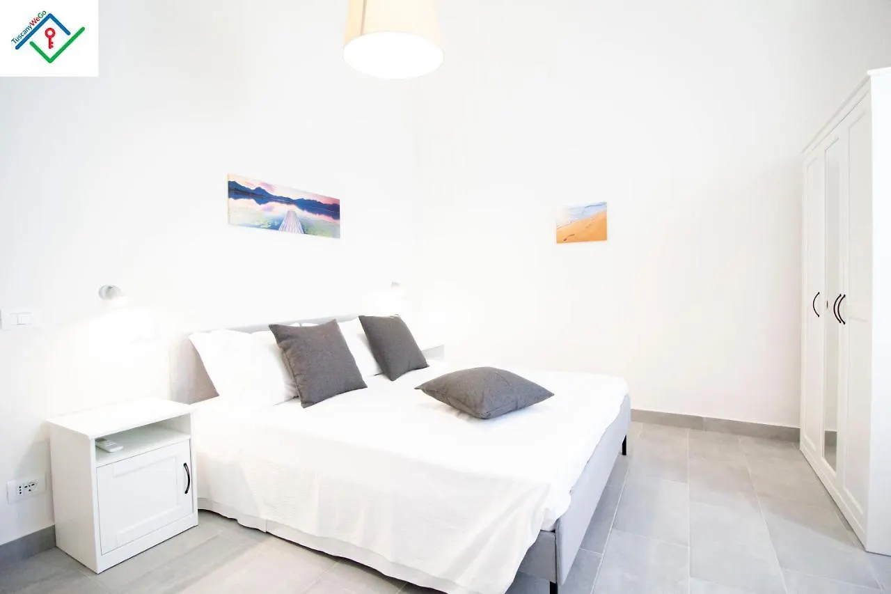 Les House - Apartment 2 By Tuscanywego Πίζα 0*,  Ιταλία