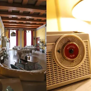 Oda ve Kahvaltı Retro, Pisa