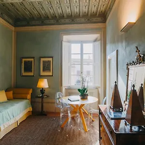  Apartment Palazzo Feroci - Residenza D'epoca