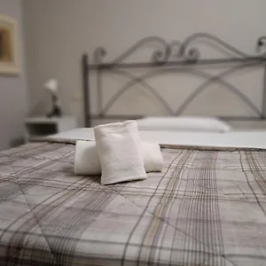 2* Bed & Breakfast 6 Keys