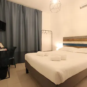 Bed & Breakfast Travel, Pisa