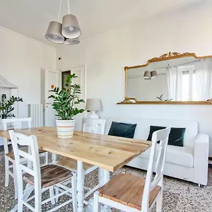 Bigfamilyflats - San Giovanni Basilica Apartament Rzym